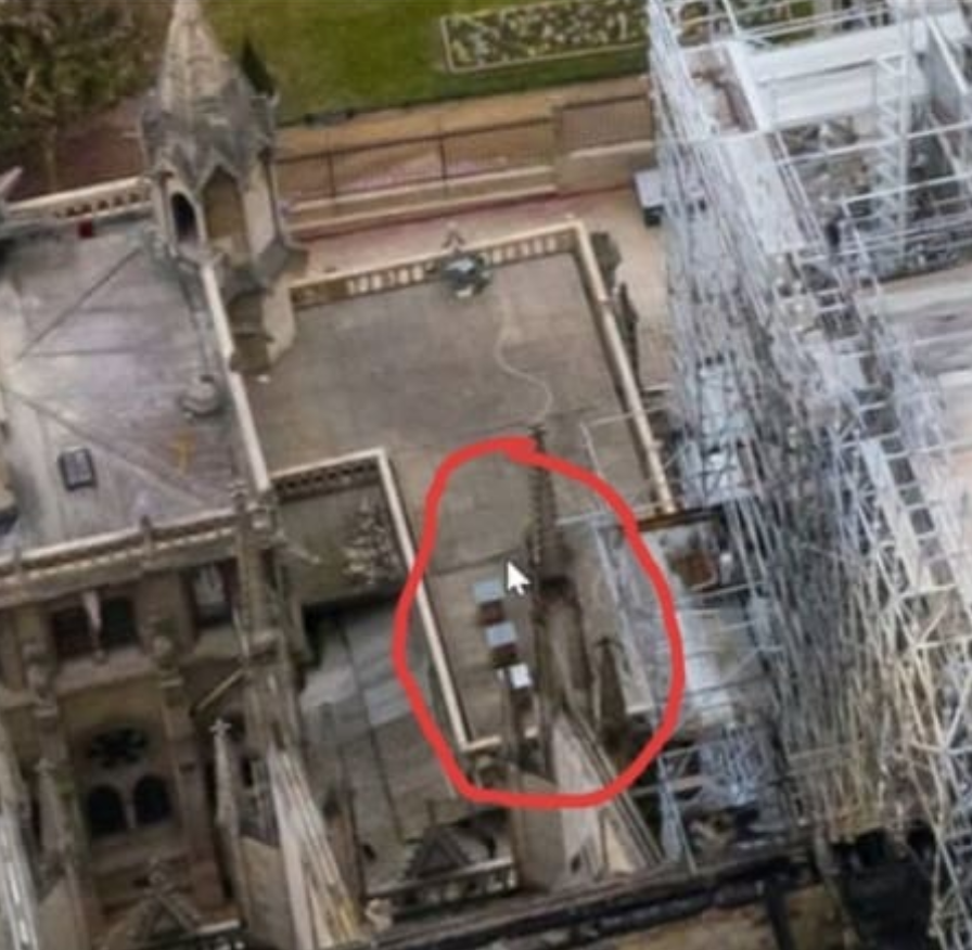 Location of beehives on roof of Cathedral of Notre Dame in Paris